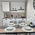 Port & Wellness 218 Колобжег