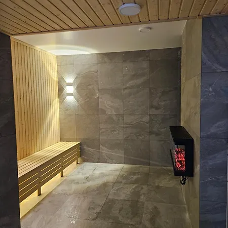 Apartamento Port & Wellness 218